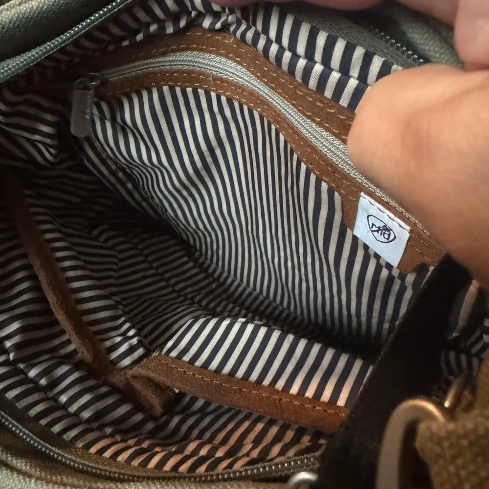 TRAVELON Olive Green Canvas Crossbody Bag Unisex